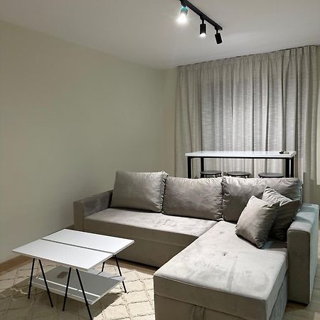 White Apartment, In The Center Of Tirana Exterior photo